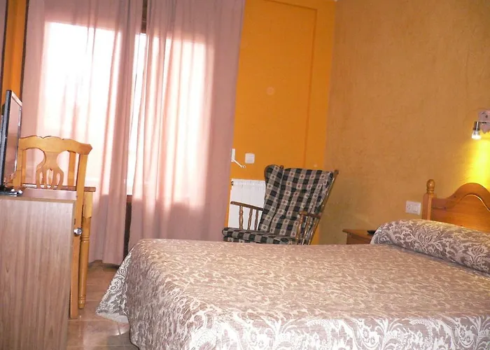 Dona Blanca Hotell 3*