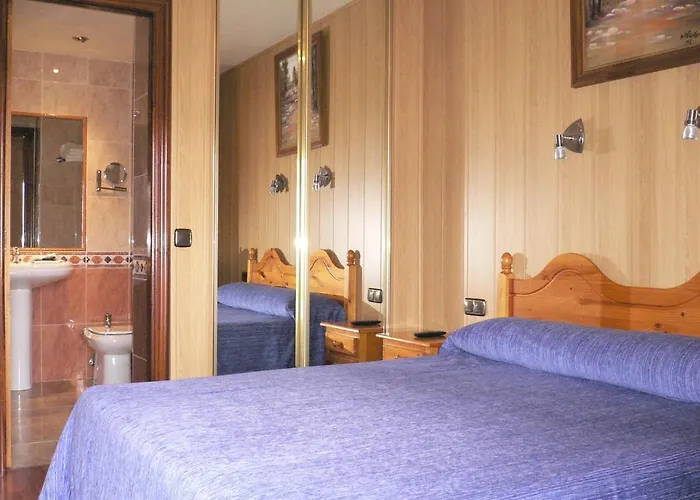 Hotell Dona Blanca 3*